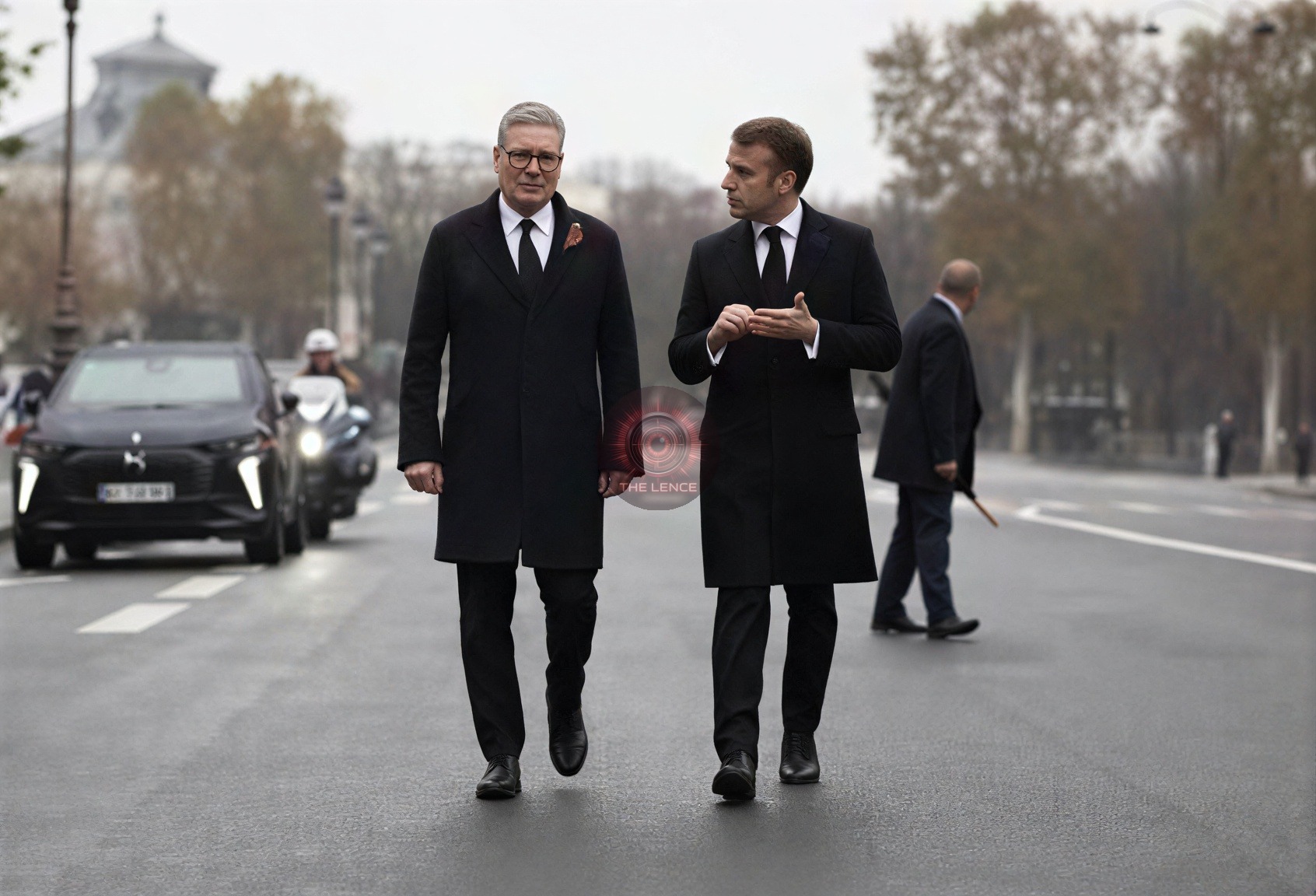 Macron and Starmer welcome Hormuz reopening and push for permanent navigation security.