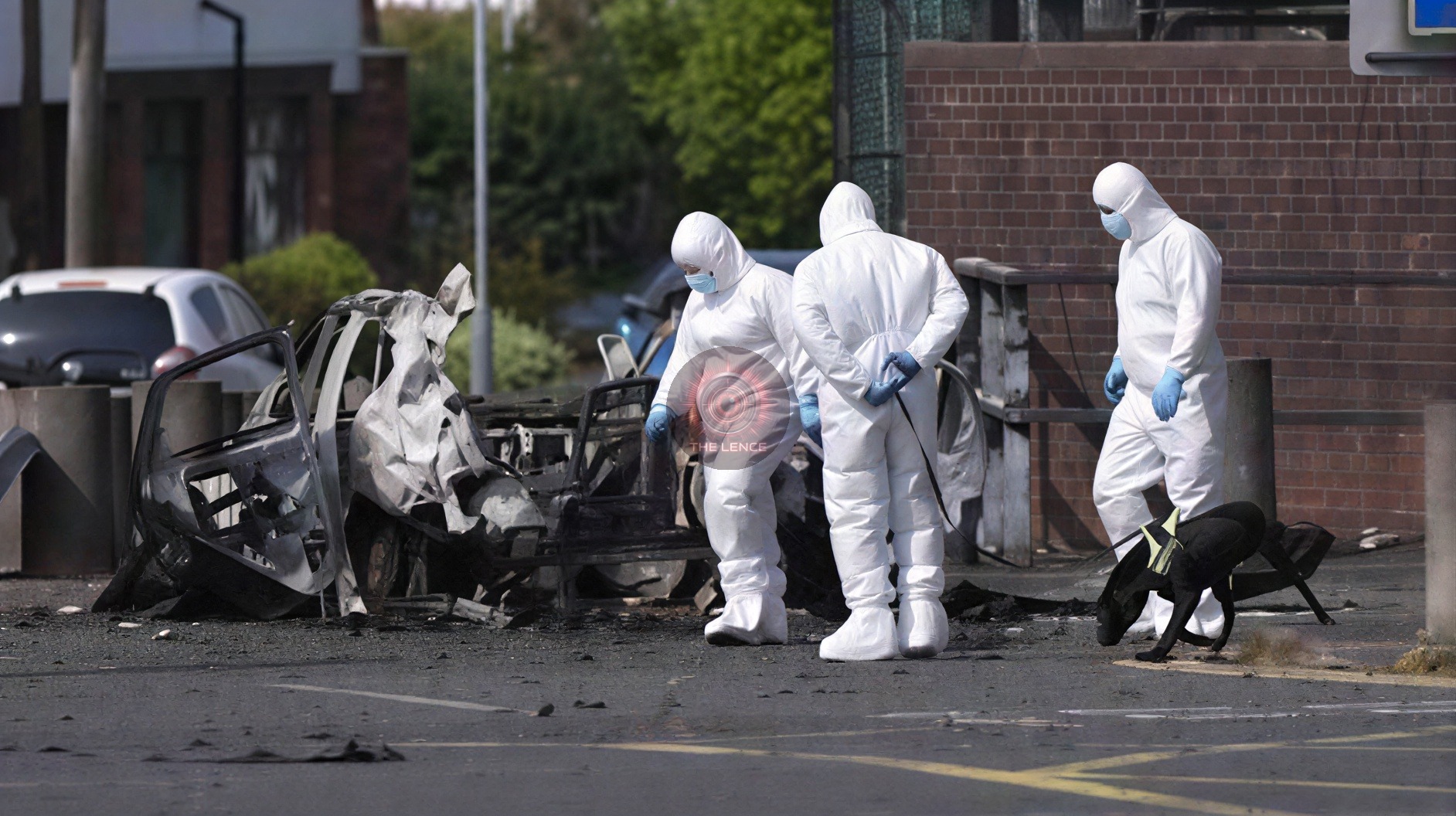 New IRA Linked to Car Bomb Outside Police Station in Northern Ireland.